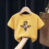 T-shirts Interessante Brand de moda de urso Childrens T-shirt Childrens de manga curta Harajuku T-shirt meninos e meninas Kawaii Presente de verão Cleos de verão Q240418