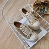 Casual Shoes Designer Shoes Womens Platform Vintage Trainers Sneakers Gold Silver Lace Up Storlek 36-40 Classic Gai White Free Frakt