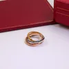 Trois anneaux à trois couleurs Ringue en acier inoxydable Lettre de mariage 18k Rose Rose Renue en acier en titane non transformé