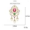 Broches vintage élégante eau douce perle peigne femme cheongsam accessoires de luxe en cristal zircon tempérament épingle bijoux