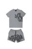 Herrspåriga streetwear synaworld y2k 2 -stycken set Haruku hiphop -brev överdimensionerade t -shirt shorts två män kvinnor 2023 sportkläder b8