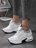 Casual Shoes 2024 Kvinnor Fashion Lightweight Air Cushion Tjocksoled Shoe White Non Slip Walking Sneakers Black Breattable Running