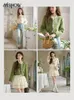 Jackets femininos Mislow French Pequeno jaqueta curta perfumada para mulheres 2024 Spring Round Pesh Neck Tweed Tweed Toca de fita adesiva Top verde emendado