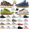 Mode 2024 designer tennis extraordinära casual skor sneaker emed läder trottoarkant sneakers mens kvinnor sko gummi platt plattform scarpe snörning storlek eur35-46