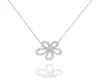 2021 Exquisite Diamond Four Leaf Clover Camellia Pendant CLAVICLE CHAIN ​​NACKLACE 18K Gold Fashion Classic för Van Womengirls Wedd5794191