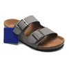 Designer zoccolo sandali con fibbia per cuccioli pantofole per pantofole da uomo invalido piatto in pelle estate scivolo spiaggia inflip casual flip dimensioni 36-45