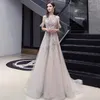 Robes de fête perles gris clair robe de soirée coud couche coule A-ligne luxueuse diamant diamant sexy arabe officiel de mariage invités robe de bal