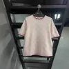 Kvinnors stickor Tees Designer 2024 Spring/Summer New White Pink Combination Style Casual Round Neck Pullover Kort ärm stickad skjorta L4FJ