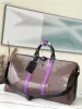 Designers Sacs Duffel 45 cm 50cm 55 cm Luxury grande capacité Vente de voyage de haute qualité Femmes Men de mode en cuir authentique Sac de mode Rivets avec HEAD-01 LOCK-01