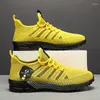 Casual Shoes Mesh Men's Breathable Lightweight Joker Sneakers In Spring And Summer Of 2024 Set Foot Lazy