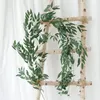 Flores decorativas 1pc Artificial Eucalyptus Vine Green Folhas Decoração de casamento Plantas de ramificação falsa Flor Garland Home House Decor