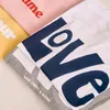 Big Love Letters Stamping Women White Graphic Tees Summer Short Short Sliose Cotton O Neck Tops Ins Fashion 90s Chic T Shirts 240417