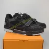 2024 Sommer atmungsaktiver klassischer luxury mens women lässige Schuhe weiße Liebhaber Trainer Designer Sneaker Drucken Low geschnittenes grünes rotes schwarzes weißes Laufschuh 36-45 Y18