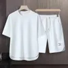 Jogging Suit with Pockets Mens Summer Casual Outfit Set Oneck Short Sleeve Tshirt Drawstring Waist Wide Leg Shorts Activewear 240411