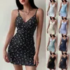 Kadın Yaz Moda Retro Çiçek Baskılı Yıkık Elbise Seksi V Boyun İnce Kısa Kısa Sıradan Kolsuz Beach Mini Elbiseler 240403