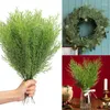 Dekoratif Çiçekler 5/10/20pcs Noel dekorasyon Yapay Çam Dalları Simülasyon Yeşil Bitki Yaprakları Diy Yıl Ev Navidad