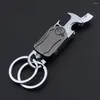 Keychains Creative Key Chain Bottle Opender Alloy Metal Keychain Pendant Décompression multifonctionnel Pigning Gyro Toy Men Gifts