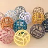 En gratis Borns Childrens Products Colorful Silicone Chewing Teether Toy Ball Lätt att rengöra Safe Baby Shower Gifts 240407