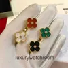 Roches de bijoux haut de gamme pour Vancleff Femmes Lucky Grass Ring Rose Gold Fritillary Ruby Peacock Simple Ring Gift Original 1: 1 avec un vrai logo