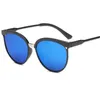 Gafas de sol de moda de mujer Vintage Luxuryfamale Sun Gafass Classic Retro Cat Eye Outter Uv400 Oculos de Sol Gafas 240408