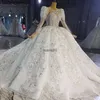 Robe de mariée en ligne moderne