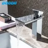 Rubinetti del lavandino da bagno doodii cromato cascata rubinetto in ottone bacino rifinito mixer con acqua fredda e acqua fredda