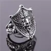 Popüler Hayalet Baş Kalkan Yüzüğü Avrupa ve Amerikalı Erkek Moda Yüzüğü AB155