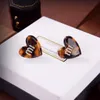 Projektant Mui Stud for Women Luxury Mui Letter Carring Prezenty retro złota srebrna biżuteria Pearl Woman 4353