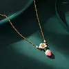 Chaines Collier de fraise chaîne de la clavicule rose rose court émail blanc fleurs