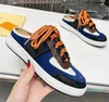 Vrouwen 2024 Nieuwe herfst winter slip-up sneakers koehide schoenen klassieke lederen lederen zacht wol lederen voering paar veters mode casual slingback slipper