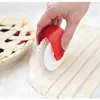 MAKELLE MAKER LATTICE ROLLER DOCKER DOUGE CUTTER TOOL ACESSÓRIOS DE COZINHA ACEDIDA DIY DIY CORTURAÇÃO DO FERRAMENTAS DE CORTE