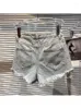Jeans para mujeres Summer Women Gyaru KPOP Low Rise Risk Jean Shorts Tassels Pants de mezclilla 2000 Coquette Tide Hole Streetwear Y2K