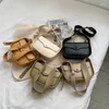 Sacs à bandouliers cuir PU pour les femmes voyageant simple sac à main de luxe de luxe de couleur solide femelle marque de marque de marque crossbody bolsos