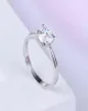 Mode fyra klor 100 925 sterling silver runda simulerade kristallsmycken diamant bröllop ringar finger för kvinnor smycken3331600