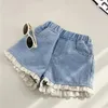 Summer Kids Short Short en denim pour filles Fashion Girl Girl Courte Jeans Jeans Enfants Pantalons Girls Shorts Flower Girls Vêtements 240418