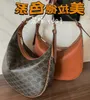 Дизайнерские сумки высокого класса для женщин Celli Underarm Bag Single Sudbag Moon Moon Bag Saged Back Подличная кожаная женская сумка Оригинал 1: 1 с настоящим логотипом и коробкой