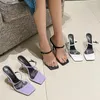 Scarpe eleganti nel 2024 Pompe della moda Ladies con tacchi alti femminile trasparente Elegante Elegante Slides Slides Sandals