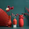 Vases Nordic Creative Red Ceramic Vase Accessoires Artisanat Home Livre Bureau d'ameublement Ornements Table basse Décoration Figurines