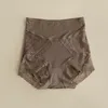 Kvinnors trosor Birdtree 8%Real Silk Sexy Briefs Women Light Pressure Middle midja franska bekväma spetsunderkläder 2024 Summer P43378QC