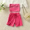 2024 Sommar Ny Suicy Velvet Casual Sports Set Women's Fitness Wear med Diamond Wrapped Chest Yoga Shorts Casual Two Piece Set