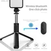 Selfie Monopoden Roreta Mini Exciptable 4 in 1 Selfie Stick Stativ mit drahtloser Fernbedienung - 360 Rotation Telefonständer für GoPro SJCAM -Kamera Y240418