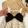 Zestawy odzieży 2024 Spring dziewczyna dziecko solidne swobodne t-shirt z długim rękawem Big Bow Dots Suspeners Bodysuit 2pcs Born Botton Ubrania