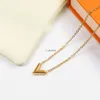 Luxury Letter Charm Pendant Chain Necklace Brand Designer Gold Silver Plated rostfritt stål Chokers Fashion Jewerlry Accessories With Box Never Fading