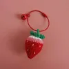 Keychains Lonyards Sweet Tiven Strawberry Pendant laine Croched Fruit Hanging Car Keychain Sac Accessoires Charme