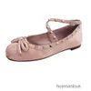 V Fairy Stud Gurt Ballerinas Rivet Girl Single Ballet Flat Bow Schuhe Bottom Schuhfamilie Tino Cross 0Vno