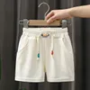 Shorts Summer Boys Candy Color Beach Shorts per bambini Bambini elastici casual pantaloni corti Sport abbigliamento outwear 240418