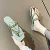 Sapateiros de chinelos sapatos de verão slides planos sandálias de designers praia chinelos de mulher moda moda respirável alta qualidade