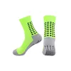 Venue de bonne qualité des chaussettes de football non glissantes en silicone Saisisse Grip Anti Slip Soccer Sports Men de baseball chaussette de rugby de baseball 240418