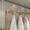 Hängare High End Wedding Dress Shop Golvtyp Display Rack Po Studio Shelf Cheongsam Hanger Gold