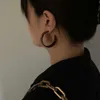 Hawksbill à la mode Amber Resin Triumphal Arch Boucles d'oreilles en forme de C 2023 Nouvelles boucles d'oreilles de la mode